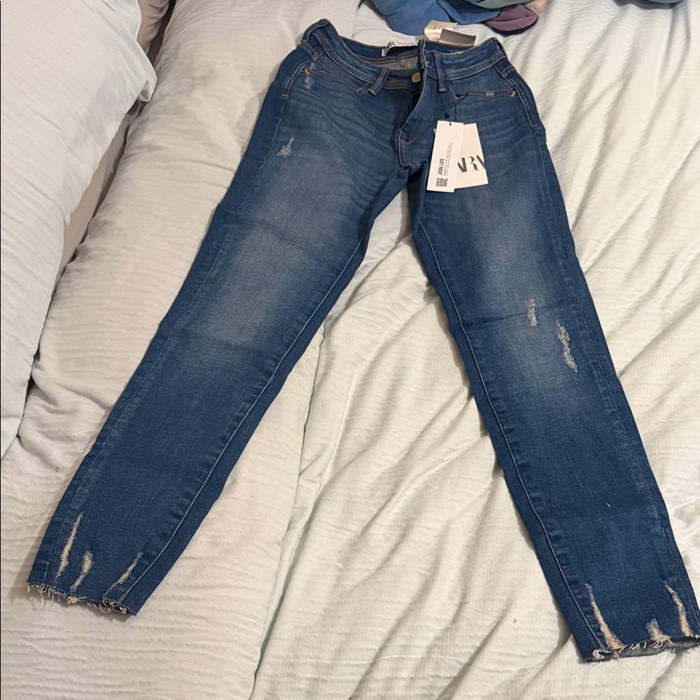 Zara Dark Blue Skinny Jeans with Distressed Hem